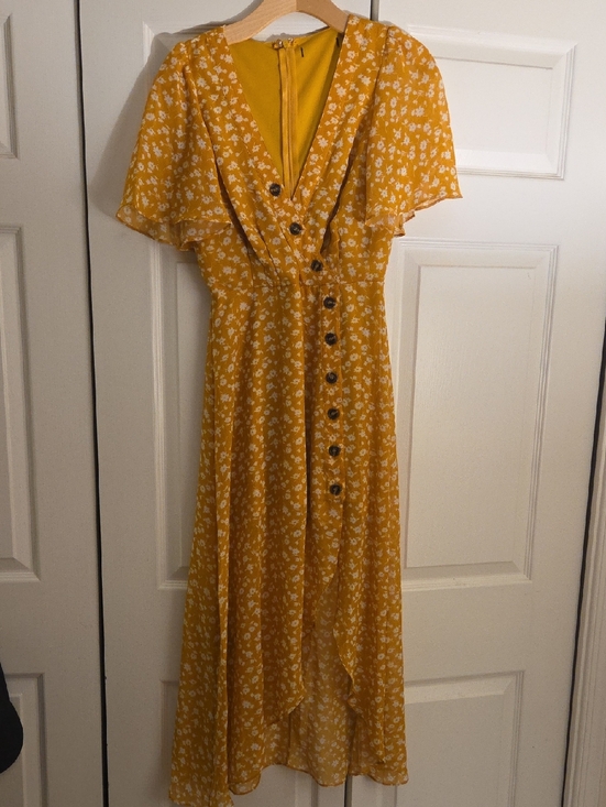 Lulus Dresses & Skirts - Lulu's Yellow Floral Button-Front Maxi Dress
